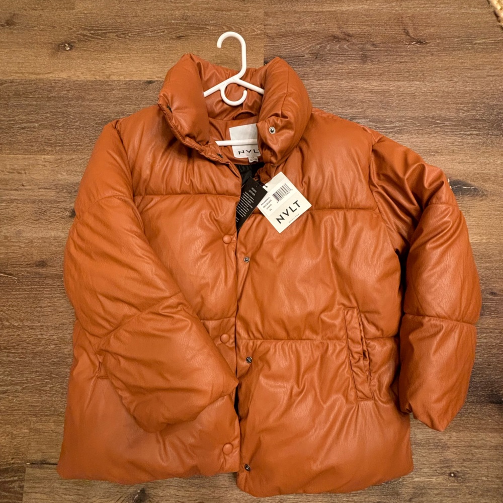 NVLT Puffer Jacket- NWT!!